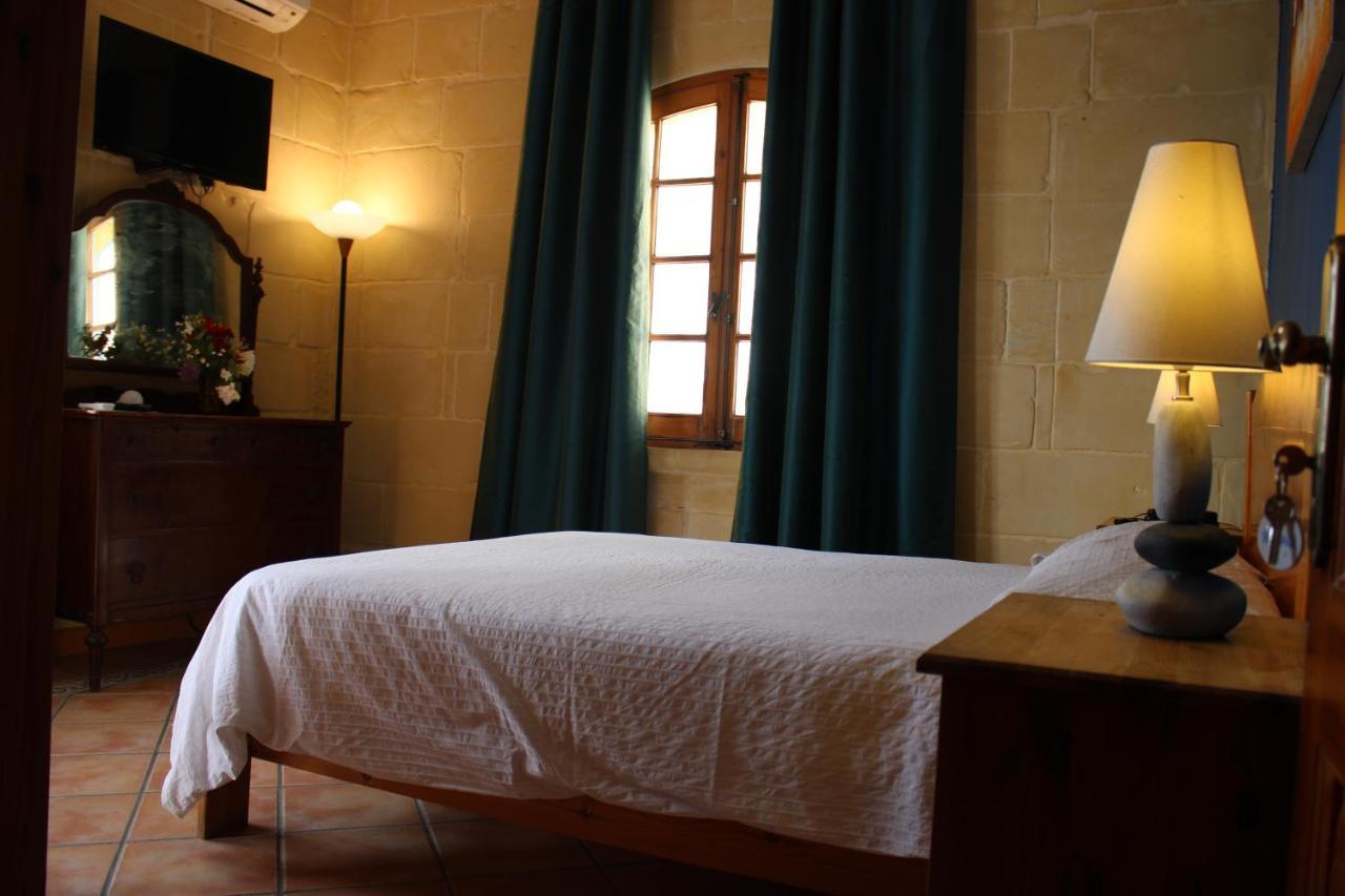 Il-Wileg Bed & Breakfast Qala Екстер'єр фото