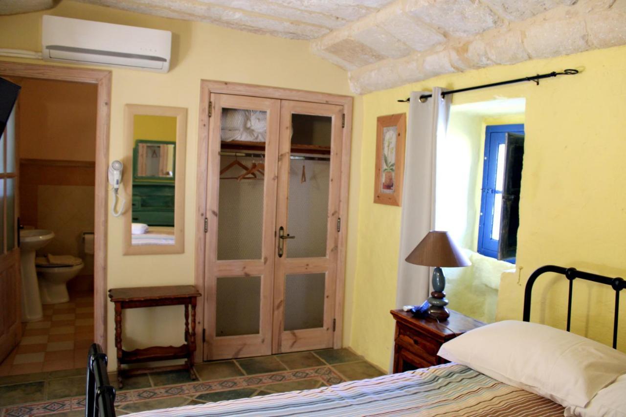 Il-Wileg Bed & Breakfast Qala Екстер'єр фото