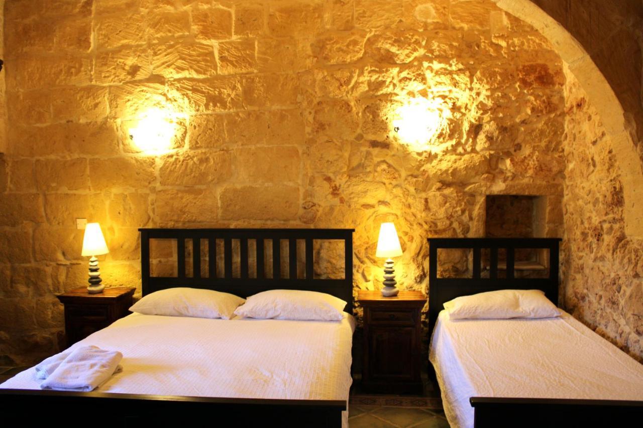 Il-Wileg Bed & Breakfast Qala Екстер'єр фото