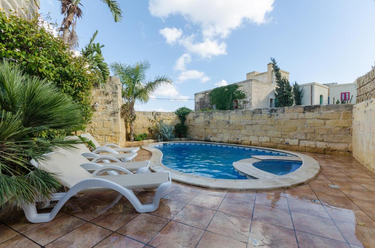 Il-Wileg Bed & Breakfast Qala Екстер'єр фото