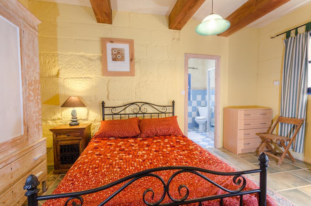 Il-Wileg Bed & Breakfast Qala Екстер'єр фото