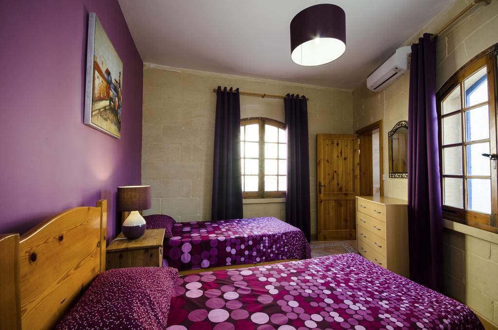 Il-Wileg Bed & Breakfast Qala Екстер'єр фото